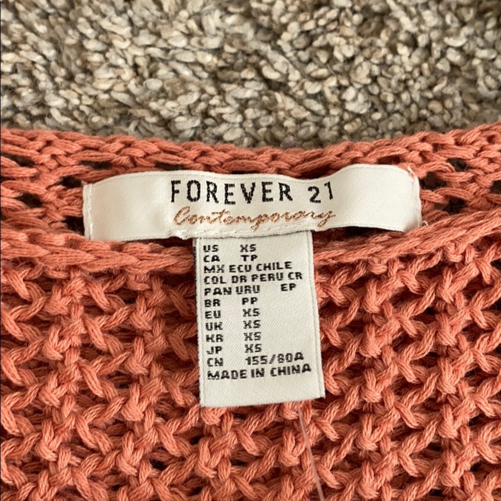 Sweater - Picture 3 of 3